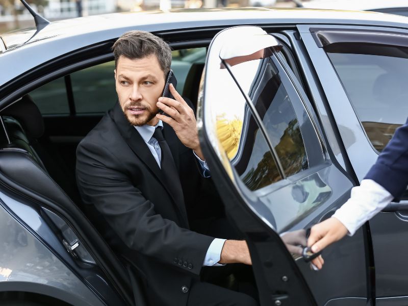 Nuestros chóferes de Transfer VIP